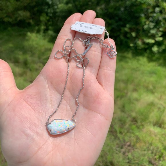 KENDRA SCOTT • Cami Necklace In White Kyocera Opal - Main Image